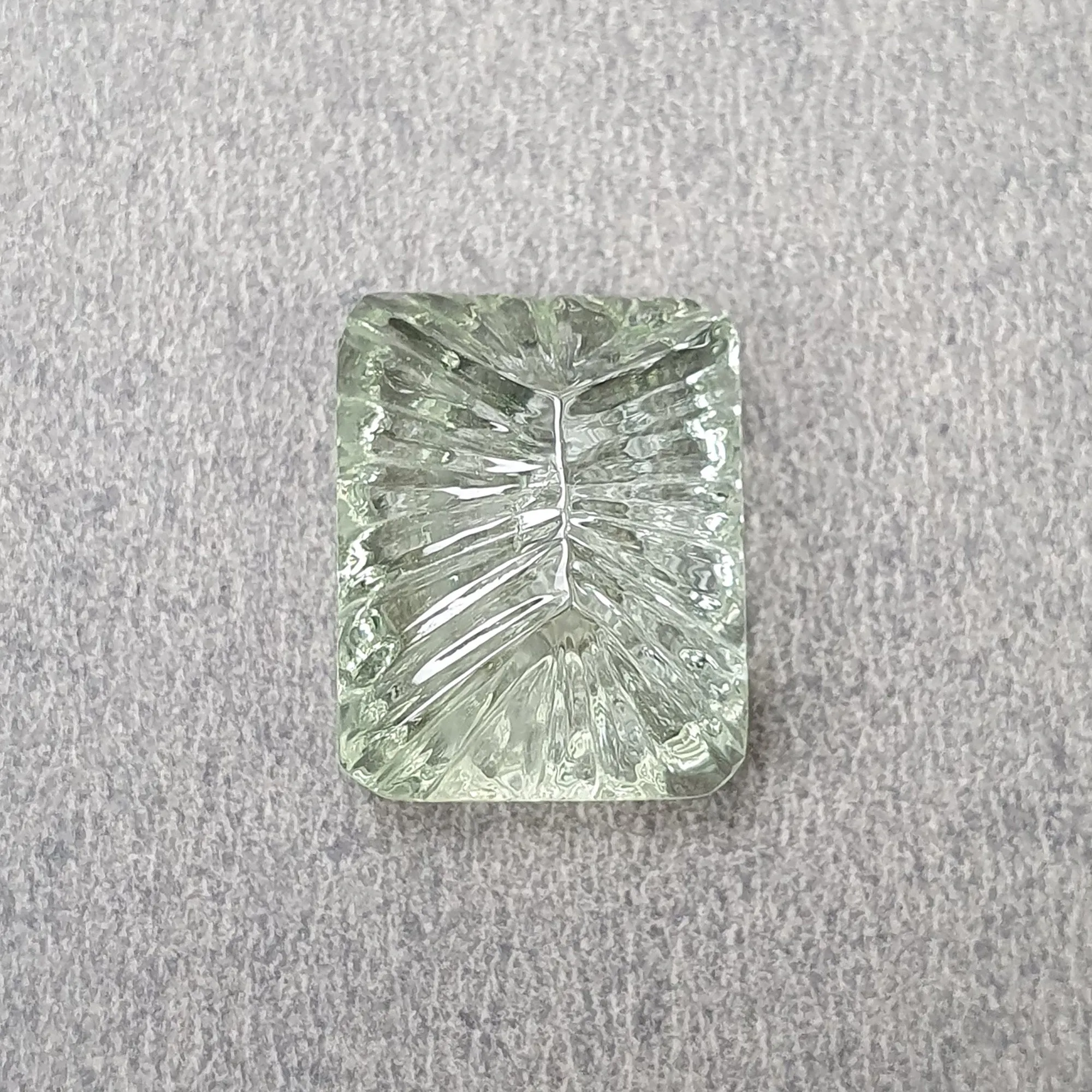 GREEN AQUAMARINE Gemstone Carving : 13.00cts Natural Untreated Aqua Hand Carved Cushion Shape 16*13mm (With Video)