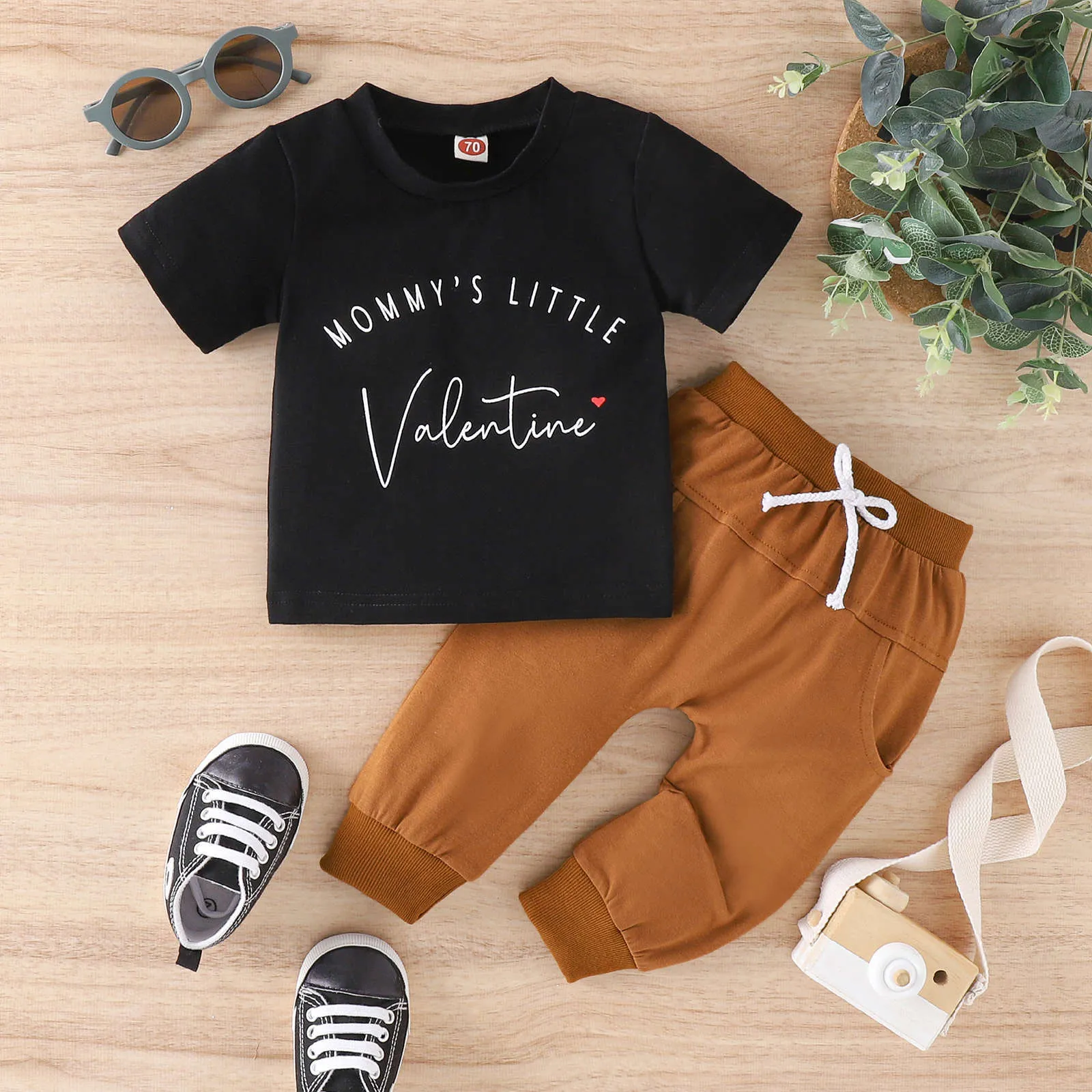 Valentine's Day Spring and Summer Letter Printing T-shirt Pants Fashion Men's Treasure Baby Set